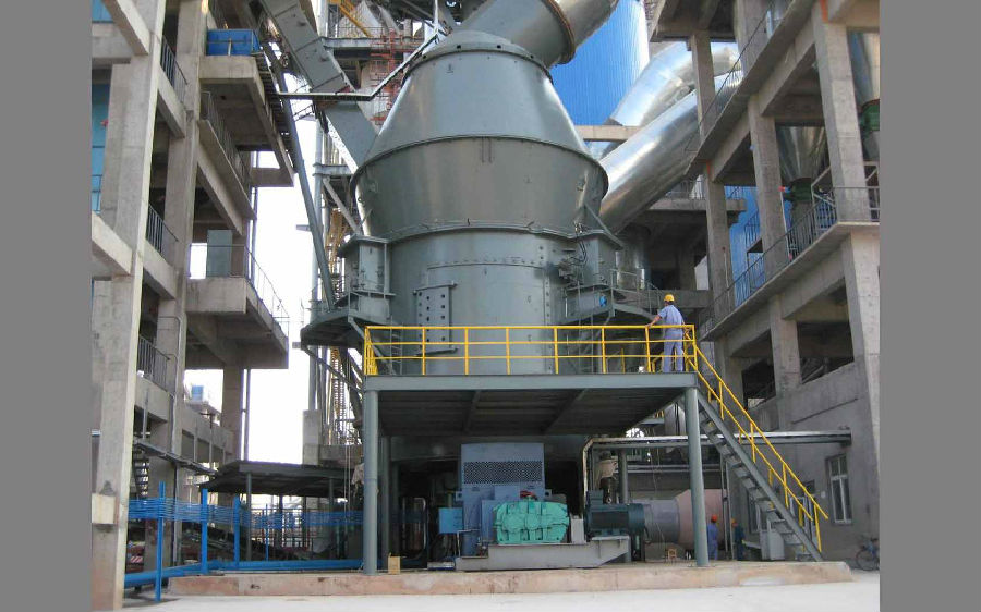 同力重机:立磨磨粉机加工云母石产量提升50%